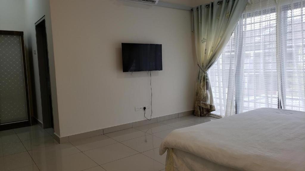 S Rose Hotel 2*