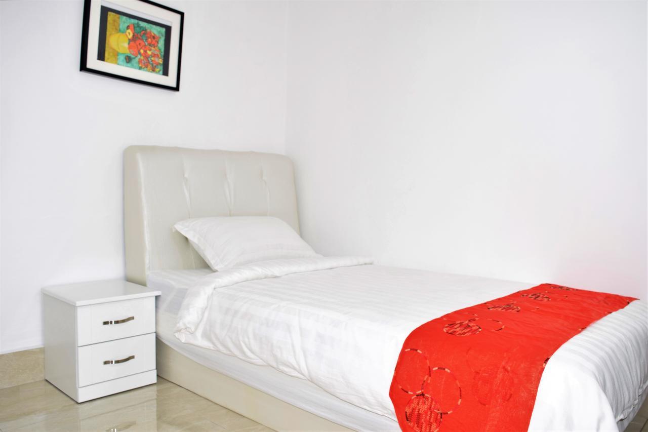 S Rose Hotel